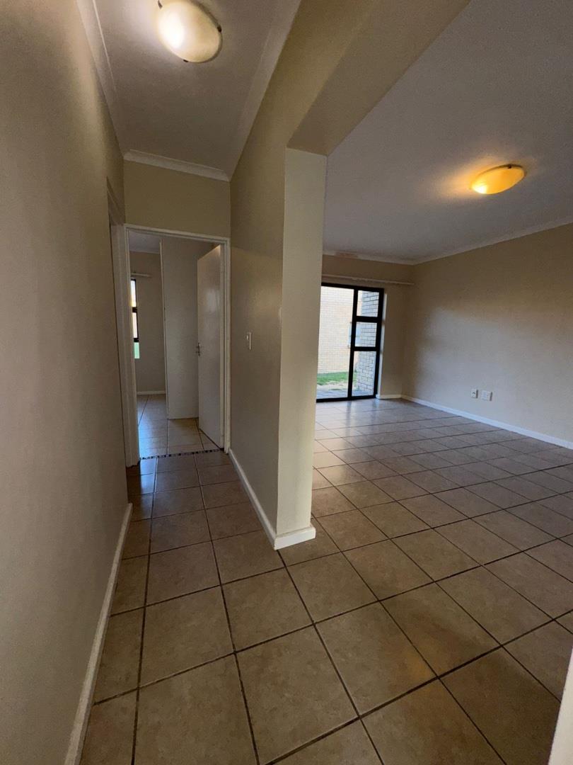 To Let 2 Bedroom Property for Rent in Fairview Golf Estate Western Cape
